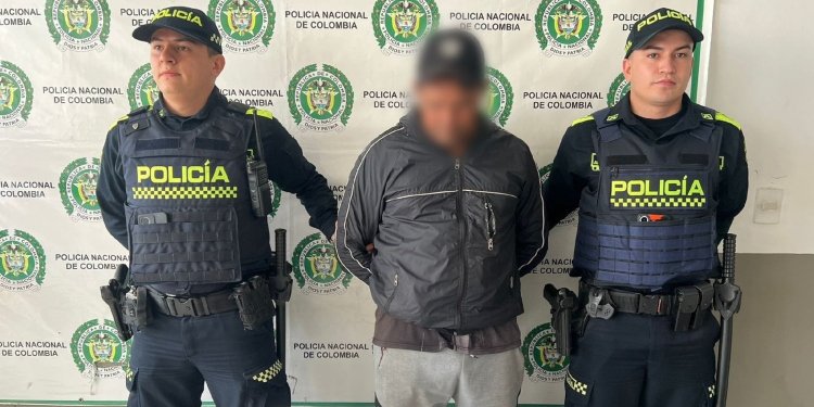 Motociclista intentó escapar de un retén de la Policía en zona rural de Líbano
