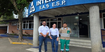 Interaseo está ofertando 60 vacantes laborales para conductores, operarios y mecánicos