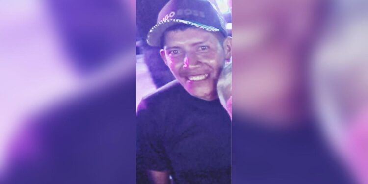 Extraña muerte de Julián en su vivienda