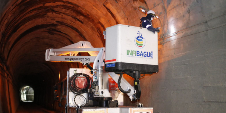 Alcaldía inició instalación de luminarias LED en los túneles de Boquerón