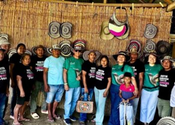 35 artesanos del Guamo realizan intercambio de saberes en el caribe colombiano