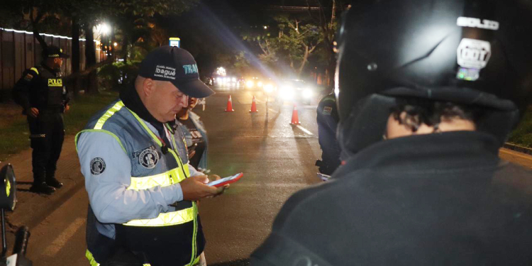 Once conductores fueron sorprendidos en estado de embriaguez en Ibagué