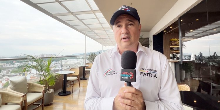 Como una ‘jugada política’ calificó Carlos Cuartas el planteamiento que el Gobierno hizo del salario mínimo