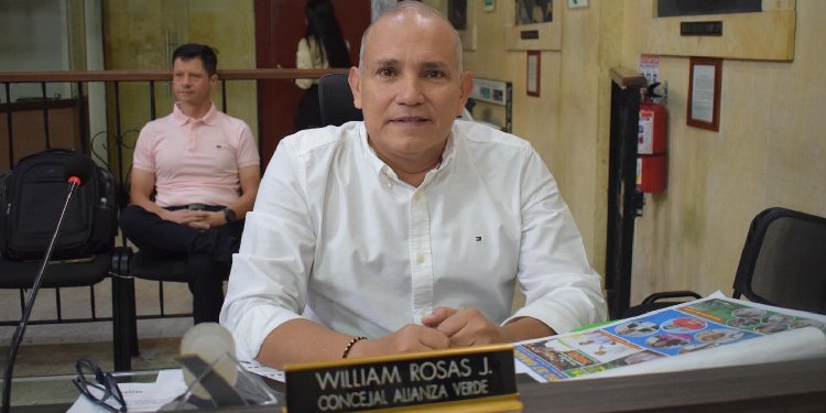 William Rosas destacó la importancia del acuerdo, donde se amplió el plazo del 15 % de descuento por pronto pago del predial en Ibagué