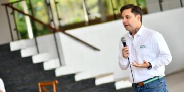 Gremios del Tolima anuncian gestión para aumentar capacidad aérea y nuevas rutas desde Ibagué