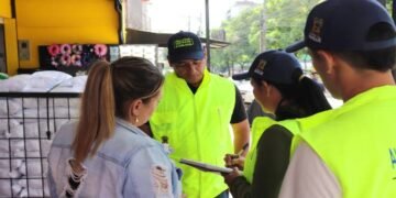 Le pusieron el ojo a la invasión del espacio público sobre la avenida Ambalá