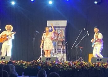 Quién se llevará la corona? Así fue la primera eliminatoria de los concursos nacionales de duetos y composición