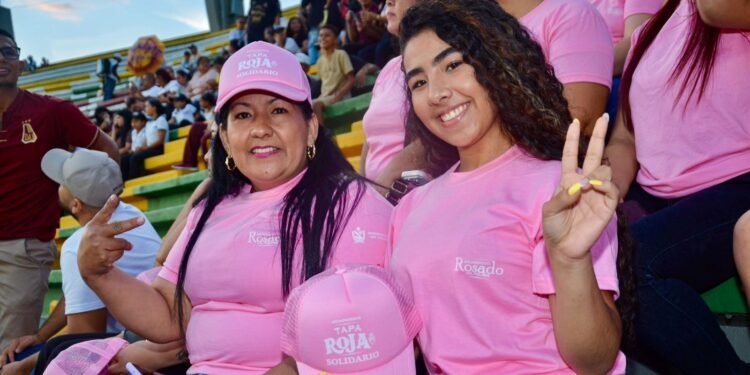 Fábrica de Licores del Tolima, primera industria licorera del país con un programa social: Tapa Roja Solidario