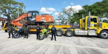 Frenaron maquinaria rumbo a Ataco: iban por minería ilegal