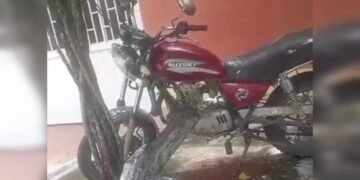 ¡Con cuchillo en la cara! Así le robaron la moto a un campesino en Lérida