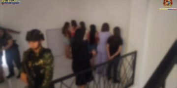 ¡Brujos pero para estafar! Les llegaron de sorpresa con 12 allanamientos