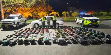 Cayeron 350 kilos de marihuana en la vía Cajamarca – Ibagué