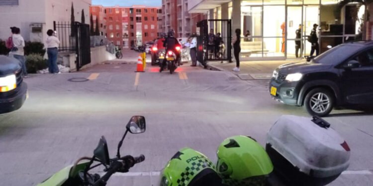 ¡De romance a tragedia en La Ceiba de La Arboleda! Mujer murió y su agresor terminó capturado