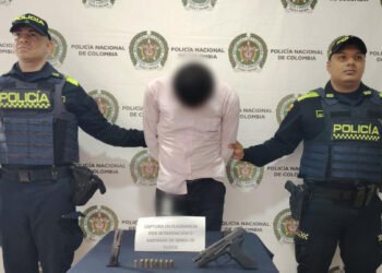 Conductor de bus quiso meter miedo y terminó capturado en Carmen de Apicalá