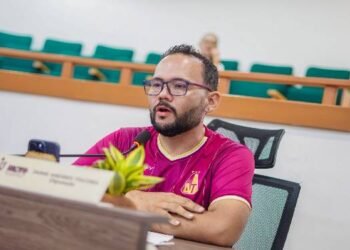 “Pretenden ganarse un escritorio, lo que fue incapaz de ganarse en las urnas”, Jaime Tocora