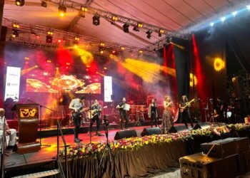 La música colombiana reunió a cientos en la apertura de los 40 años del Festival en Ibagué