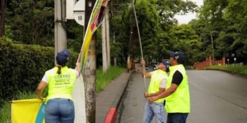 Más de  200 elementos publicitarios de campañas políticas ha desmontado la Dirección de Espacio Público 