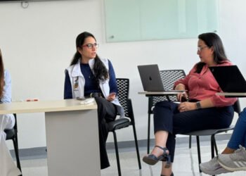 Secretaría de Salud de Ibagué lideró mesa de trabajo con directivos de la Clínica Keralty
