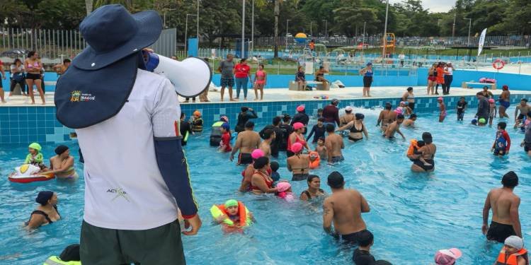 Así funcionará este fin de semana las Piscinas de Olas del Parque Deportivo