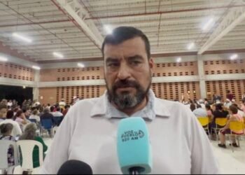 Edil de la Comuna Siete, Edwin Moreno se mostró complacido porque según le indicaron en la socialización, la obra iniciará el 27 de abril