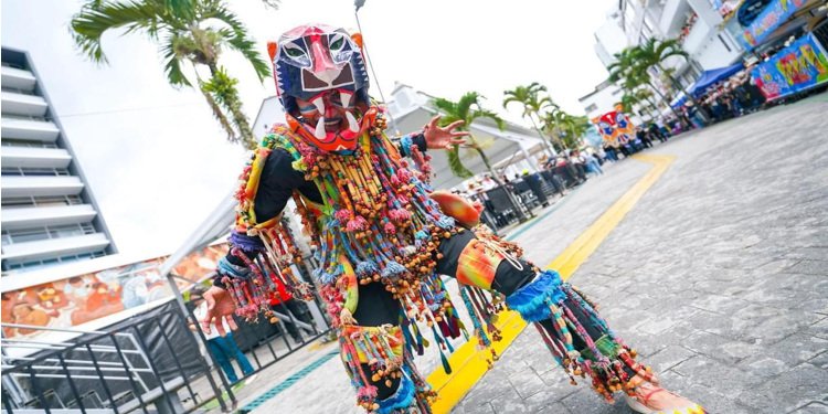¡Gánese $9 millones creando la imagen del 52° Festival Folclórico Colombiano!