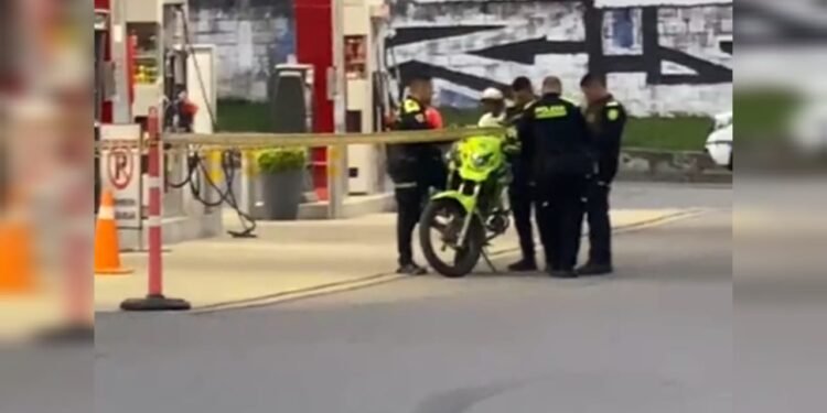 Atraco en Terpel de la 83 sur con Pedro Tafur de Ibagué