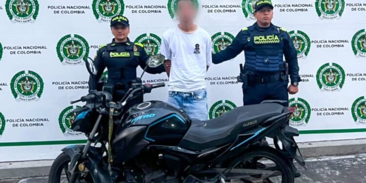 ¡No llegó lejos! Cayó ‘Sebas’ tras robar moto y caminar con ella por Ibagué