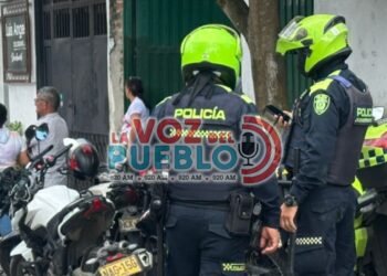 ¡Quedó bajo el carro! Accidente en taller cobra la vida de un hombre en Ibagué