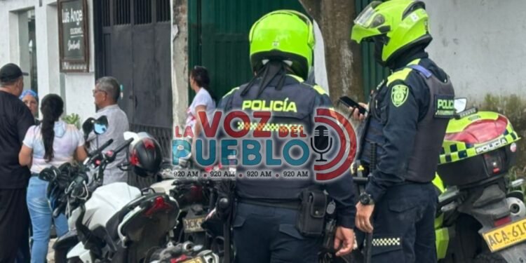 ¡Quedó bajo el carro! Accidente en taller cobra la vida de un hombre en Ibagué