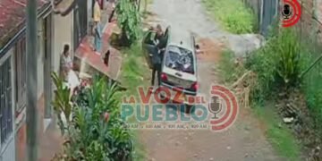 Ojo con la ‘banda del carro gris’ que está robando en viviendas del barrio Ambalá