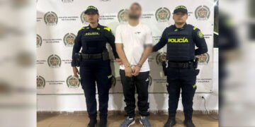 Con circular de Interpol lo agarraron en plena terminal de Honda