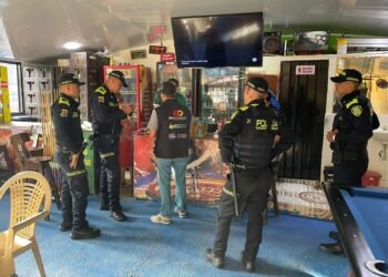 Cierre de billar en Ibagué por licor con estampillas falsas: GOAT intensifica golpe al contrabando y protege la economía legal