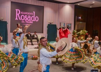 ¡Un lanzamiento épico! La Fábrica de Licores del Tolima brilló en el lanzamiento de la imagen del Festival Folclórico Colombiano en su versión 52°