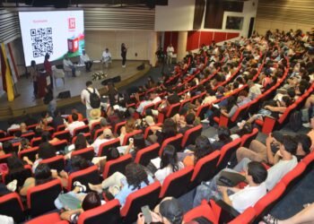 ¡Auditorio lleno! Candidata y candidatos a la rectoría de la UT socializaron sus propuestas ante la comunidad universitaria