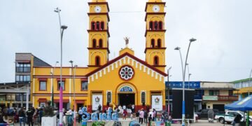 Adriana Magali Matiz cumplió en Santa Isabel: restauró la fachada de la iglesia y fortalece el turismo religioso