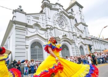 Festival Folclórico Colombiano tendrá más de 50 actividades y se realizará en el Parque Centenario