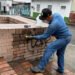 Inescrupulosos rayaron con frases y grafitis varios muros del  Complejo Cultural Panóptico