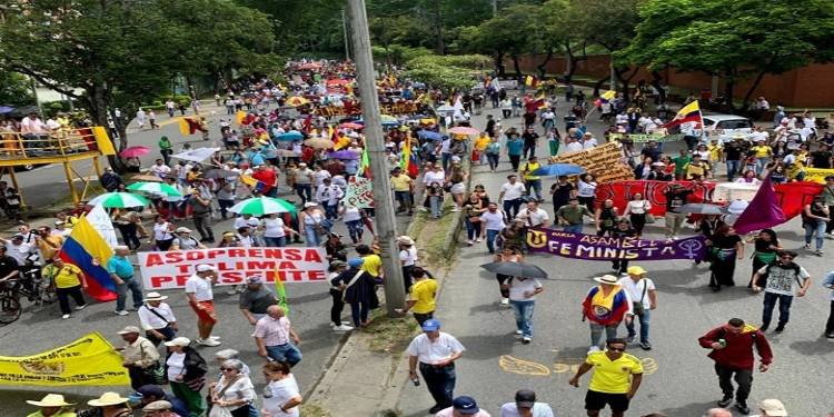 Habrá cierres viales este viernes primero de mayo por marcha del Día del Trabajo