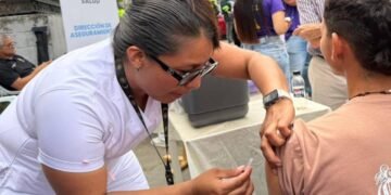 Alcaldía de Ibagué invita a niños de 9 años o de grado cuarto a vacunarse contra el dengue