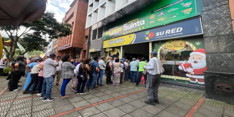Refuerzan seguridad durante pagos de subsidio a adultos mayores en Ibagué