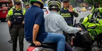 Prohíben parrillero hombre, ley seca y publicidad política en vehículos en El Espinal