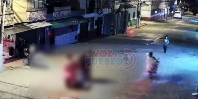 Se dieron duro en Cajamarca: motos terminaron destrozadas en plena vía