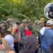 ¡Caos en Ataco! Asonada e incendio a vehículo policial en Santiago Pérez