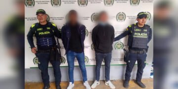 ¡Se la mecatearon en cositas! Cayeron señalados de gastar plata ajena con tarjetas robadas a un adulto mayor en Ibagué