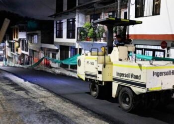 Alcaldía de Ibagué pavimentó cuatro cuadras en el barrio Los Ciruelos