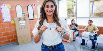 “La democracia se defiende con el voto”: gobernadora del Tolima