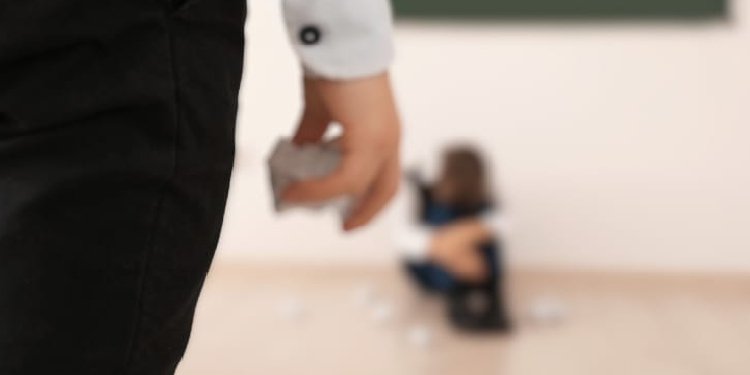 Padre denuncia caso de bullying escolar tras intento de suicidio de niña de 10 años