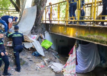 Desmontaron tres cambuches que generaban inseguridad en el barrio Metaima
