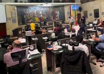 Concejo de Ibagué aprobó restricción al uso de celulares en menores de 14 años