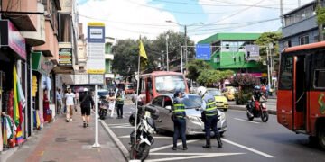 Secretaría de Movilidad anuncia controles por ‘mal parqueo’ en vías principales de Ibagué